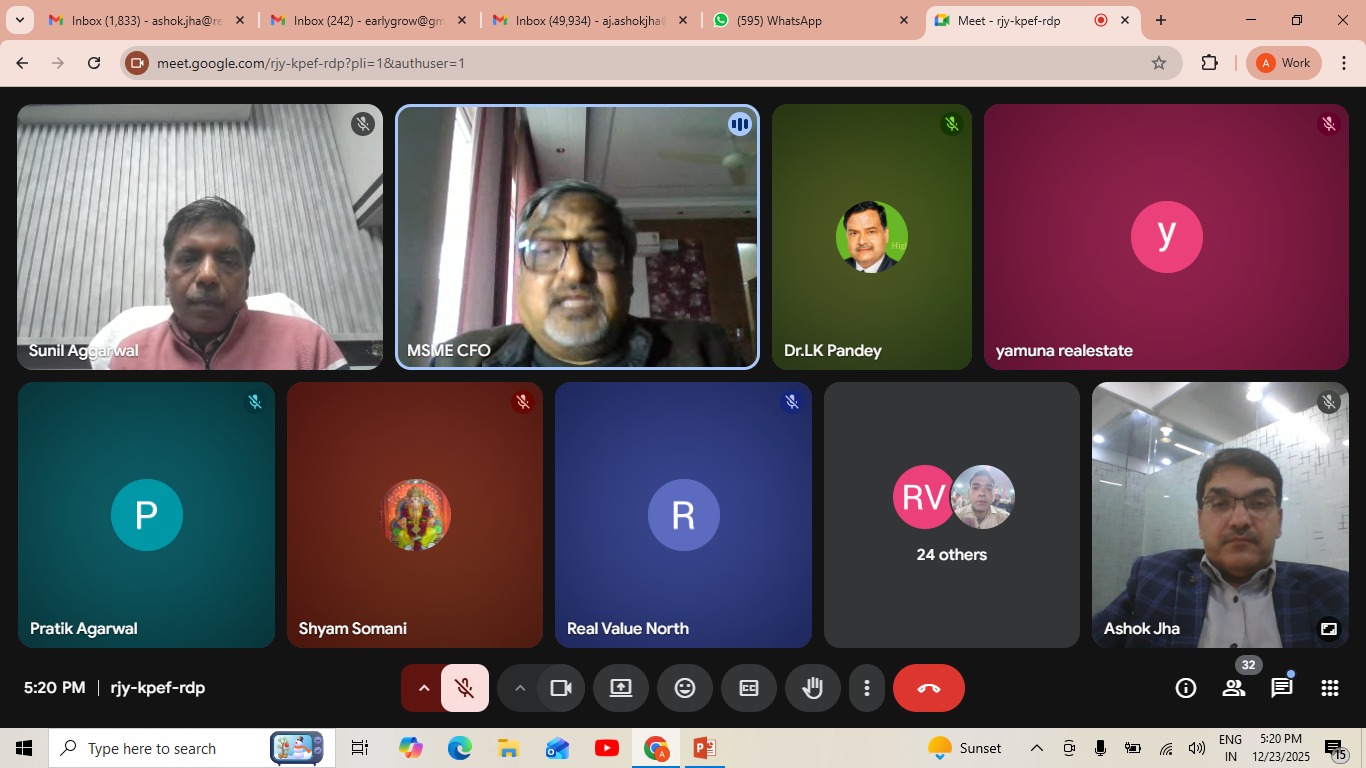 Speaker presentation during GRO-MSME Agri Finance webinar explaining funding options for farmers in India
